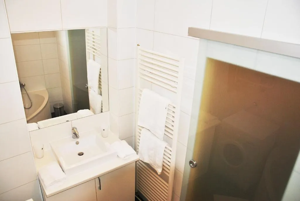 Schoenbrunn Park Apartement Vienna Austria
