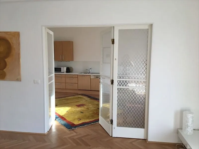 Schoenbrunn Park Apartement Vienna