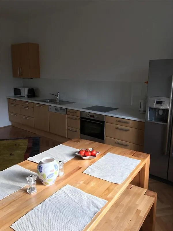 Schoenbrunn Park Apartement Vienna Apartment